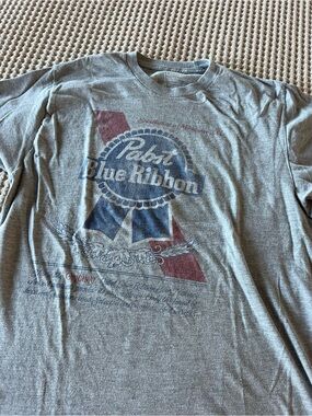 Men's Gray Graphic Tee